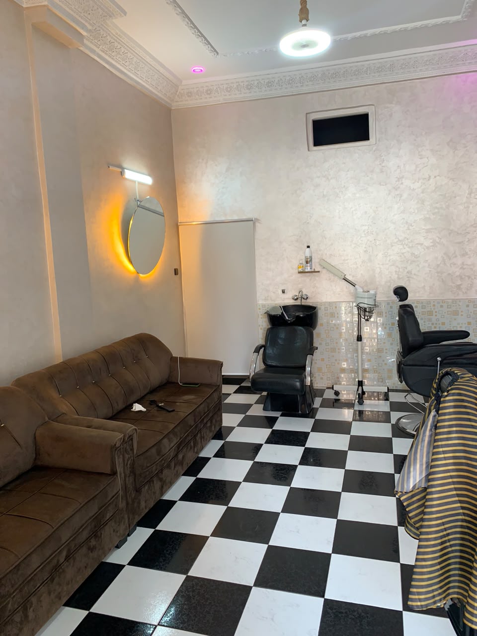 Salon Barbershopdanba